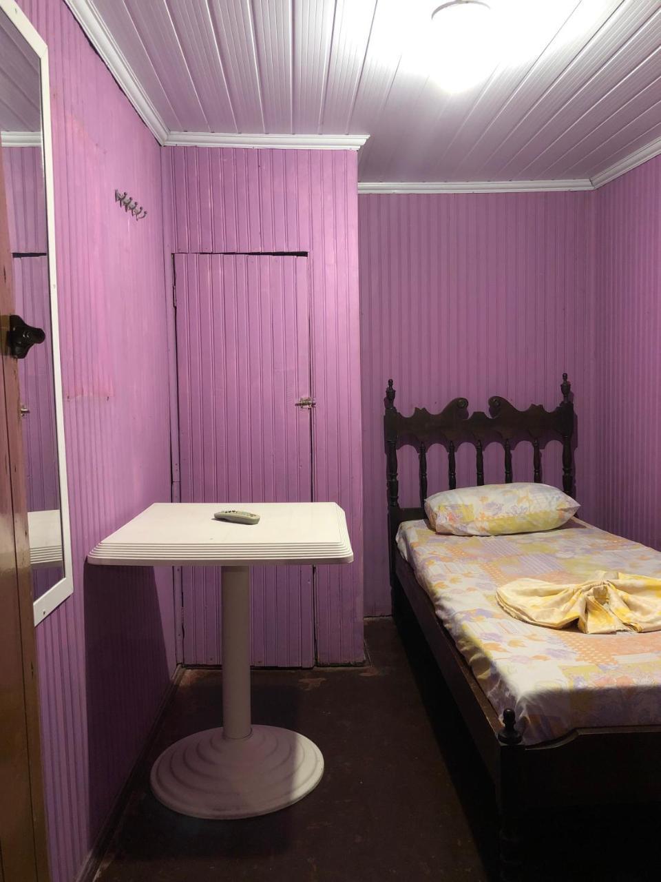 Quarto Individual Pequeno